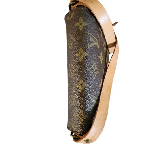 Louis Vuitton Cartouchiere PM Crossbody Bag - Picture 5 of 16